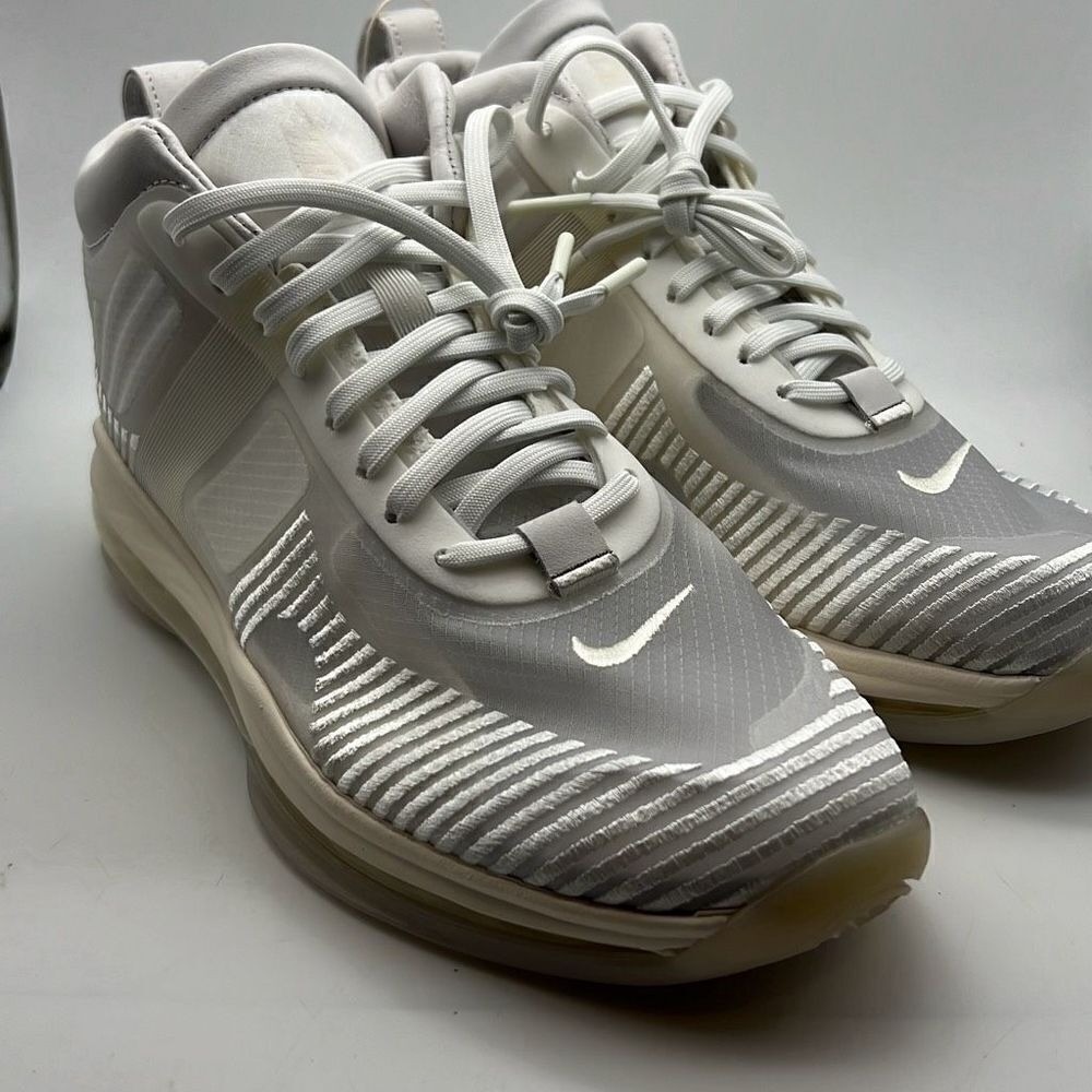 Nike‎ LeBron x John Elliott Icon QS Parachute Beige AQ0114-200 Men 8.5 NWB